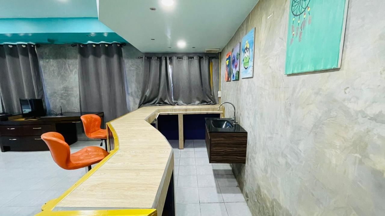 Super Hostel Nonthaburi Exterior photo