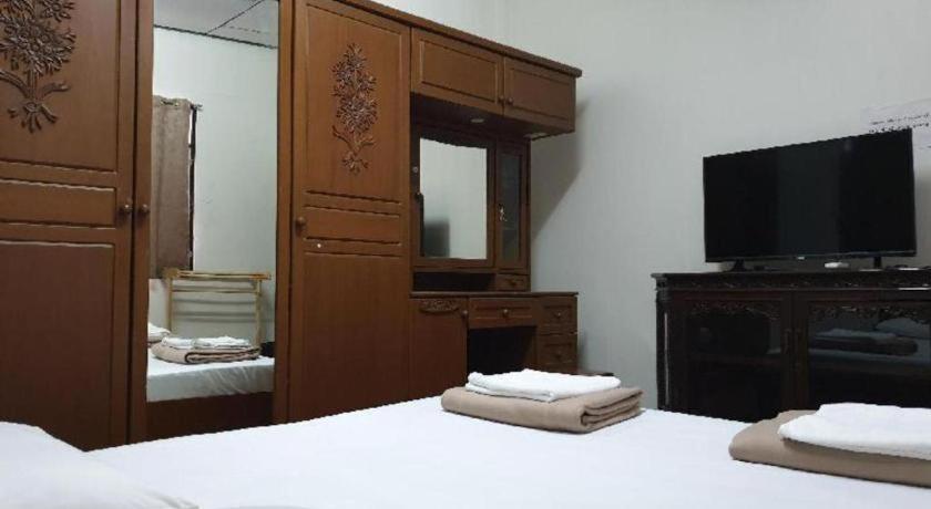 Super Hostel Nonthaburi Exterior photo